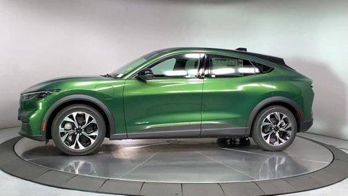 2025 Ford Mustang Mach-E Select