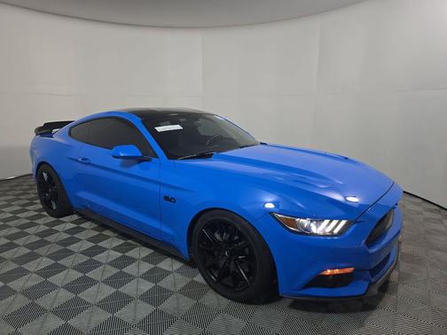 2017 Ford Mustang GT