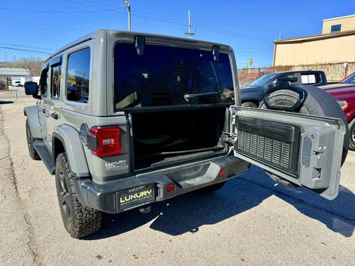2021 Jeep Wrangler Unlimited Sport Altitude