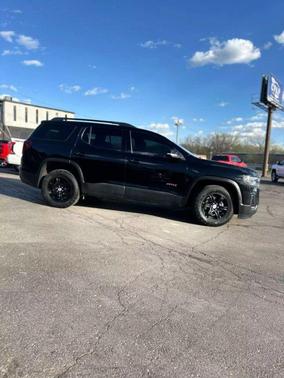 2021 GMC Acadia AWD AT4