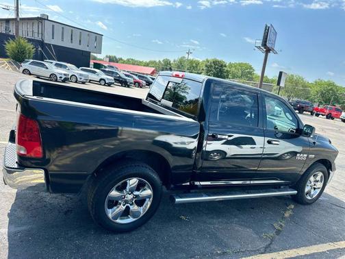 2017 RAM 1500 Big Horn