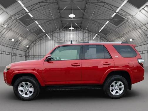 2024 Toyota 4Runner SR5 Premium