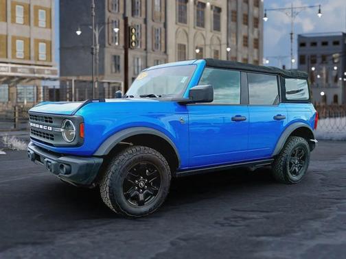 2022 Ford Bronco Black Diamond