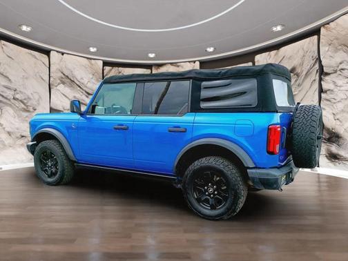 2022 Ford Bronco Black Diamond