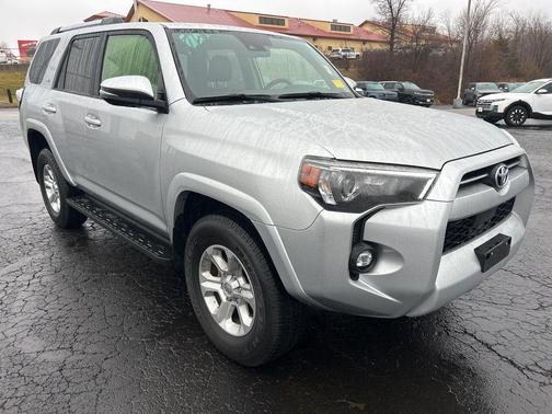 2024 Toyota 4Runner SR5 Premium