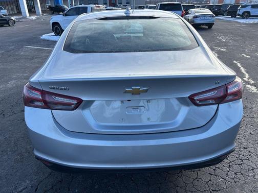 2022 Chevrolet Malibu FWD LT