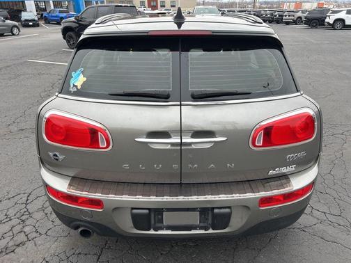 2017 MINI Clubman Cooper