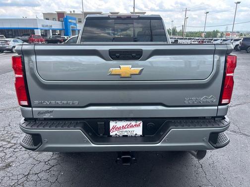 Sterling Gray Metallic 2026 Chevrolet Silverado 2500 High Country