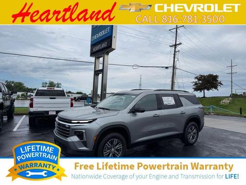 Sterling Gray Metallic 2026 Chevrolet Traverse LT