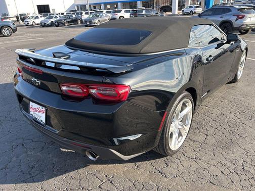 2023 Chevrolet Camaro RWD Convertible LT1