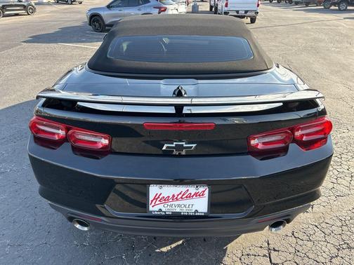 2023 Chevrolet Camaro RWD Convertible LT1