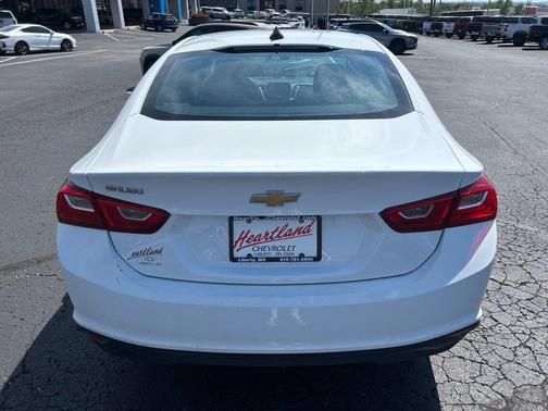 Summit White 2023 Chevrolet Malibu 1LS