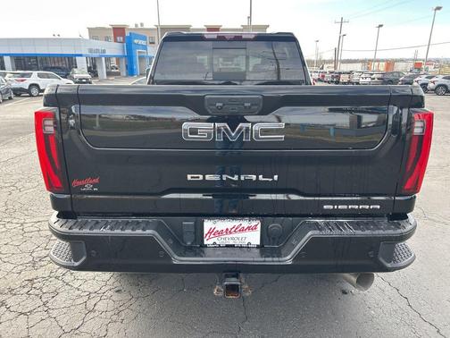 2024 GMC Sierra 2500 Denali Ultimate