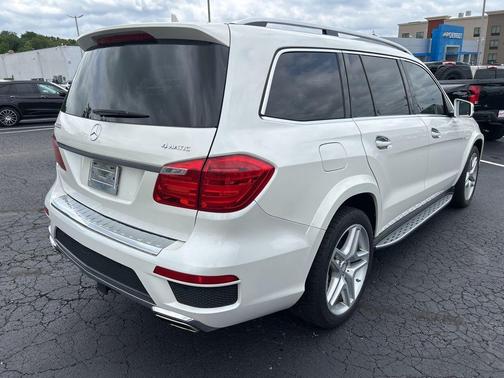 2014 Mercedes-Benz GL-Class GL 550 4MATIC