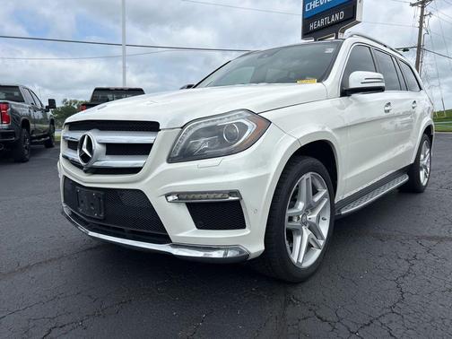 2014 Mercedes-Benz GL-Class GL 550 4MATIC