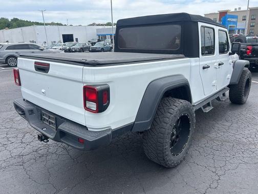 Bright White Clearcoat 2020 Jeep Gladiator Sport