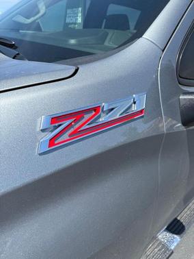 Sterling Gray Metallic 2026 Chevrolet Silverado 1500 LT