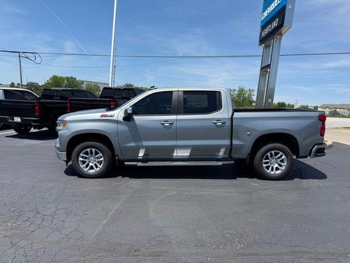 Sterling Gray Metallic 2026 Chevrolet Silverado 1500 LT