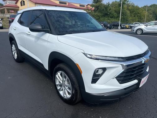 2025 Chevrolet Trailblazer LS