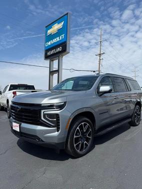 Sterling Gray Metallic 2026 Chevrolet Suburban RST