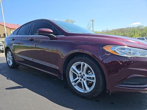 Burgundy 2018 Ford Fusion SE