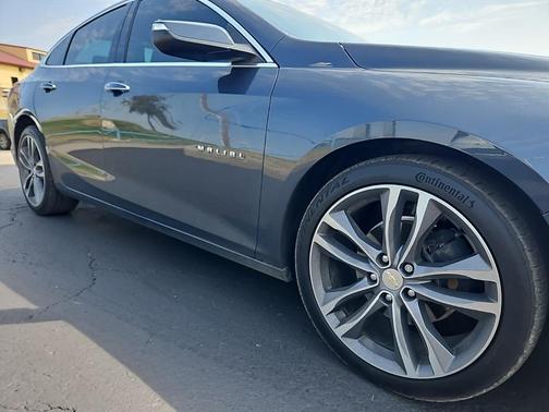 2021 Chevrolet Malibu FWD Premier