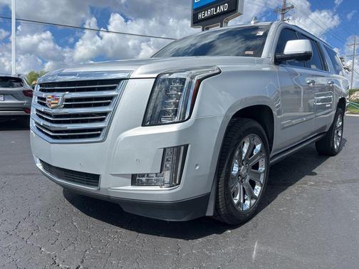 2019 Cadillac Escalade ESV Platinum