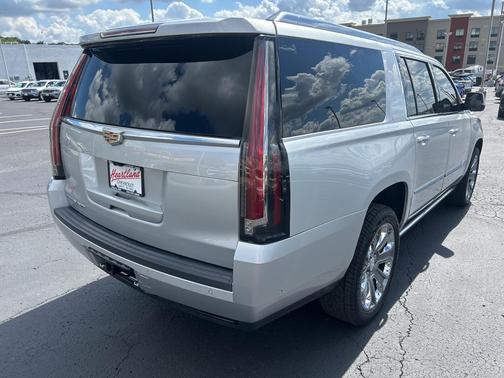 2019 Cadillac Escalade ESV Platinum