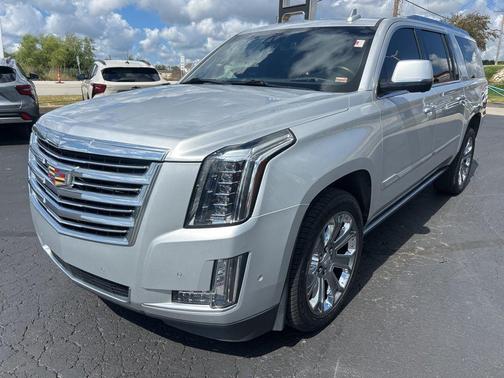 2019 Cadillac Escalade ESV Platinum