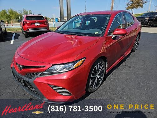 2019 Toyota Camry SE