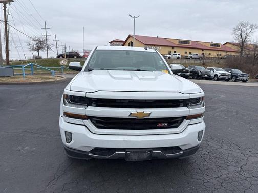 2017 Chevrolet Silverado 1500 2LT