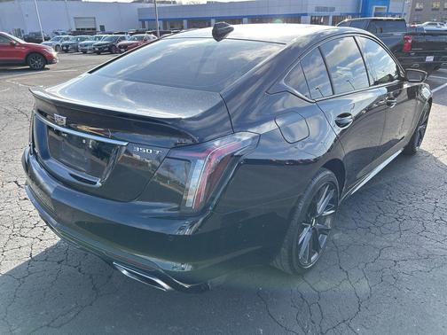 2022 Cadillac CT5 Sport