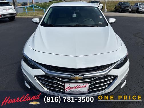 2022 Chevrolet Malibu FWD LT