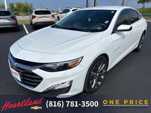 2022 Chevrolet Malibu FWD LT