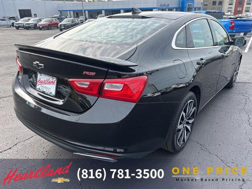 2022 Chevrolet Malibu FWD RS