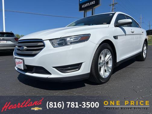 2018 Ford Taurus SEL