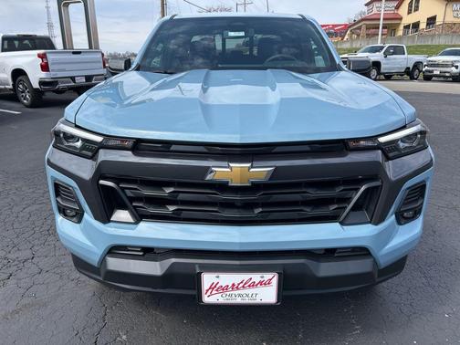 Metallic 2026 Chevrolet Colorado LT