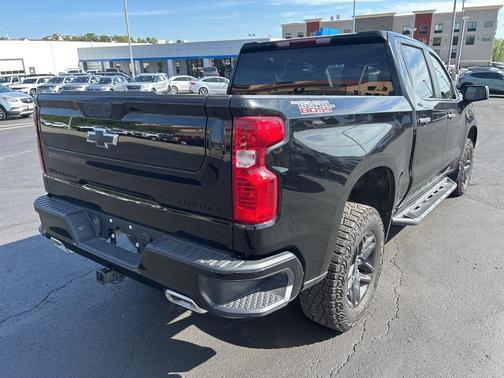 2024 Chevrolet Silverado 1500 Custom Trail Boss