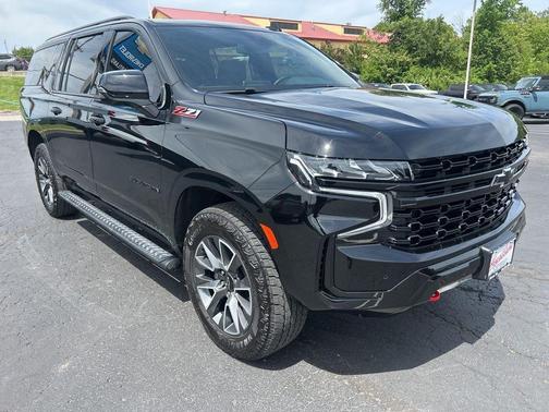 Black 2024 Chevrolet Suburban Z71