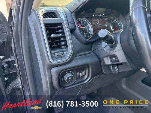 2021 RAM 2500 Laramie Crew Cab 4x4 6'4' Box