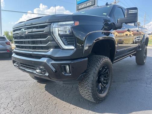 2025 Chevrolet Silverado 2500 High Country