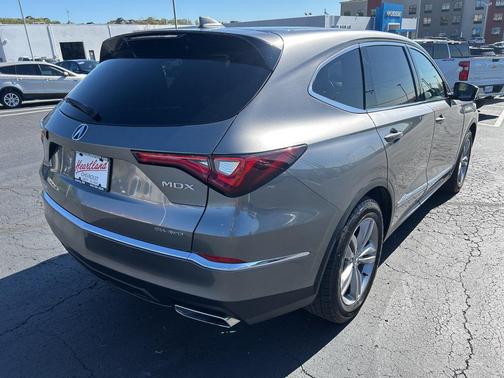 2022 Acura MDX Base