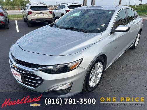 2022 Chevrolet Malibu FWD LT