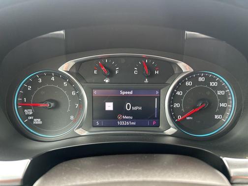 Graphite Metallic 2021 Chevrolet Traverse LT Leather