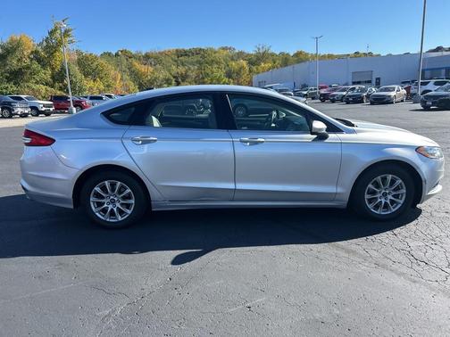 2017 Ford Fusion S