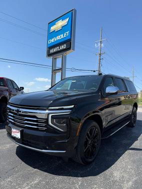 2025 Chevrolet Suburban Premier