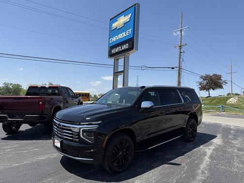 2025 Chevrolet Suburban Premier