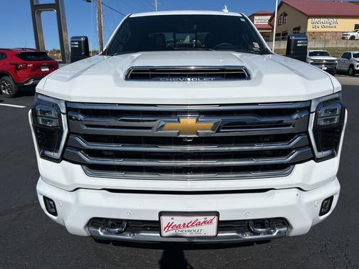 2024 Chevrolet Silverado 2500 High Country