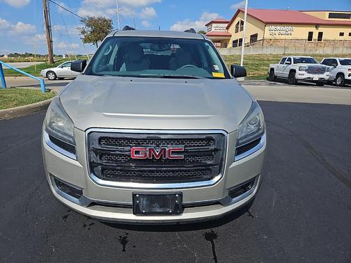 2013 GMC Acadia SLE-2