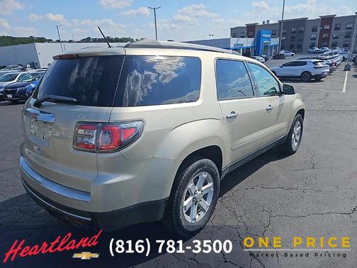 2013 GMC Acadia SLE-2